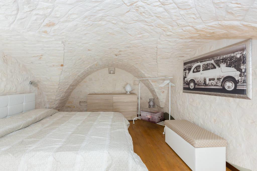 Dimora Alfonso Pomes Apartment Остуни Екстериор снимка